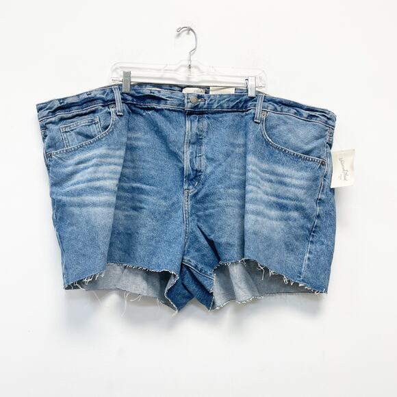 Universal Thread Pants - Universal Thread Women's Mid Rise 90's Baggy Denim Shorts Medium Wash Size 28‎
